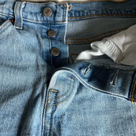 Levi’s Wedgie Cropped Straight Leg Jeans - Size 27 Length 25 - Picture 6 of 7